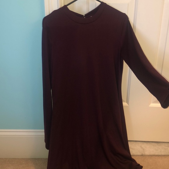 Plain dark red dress - Picture 1 of 2